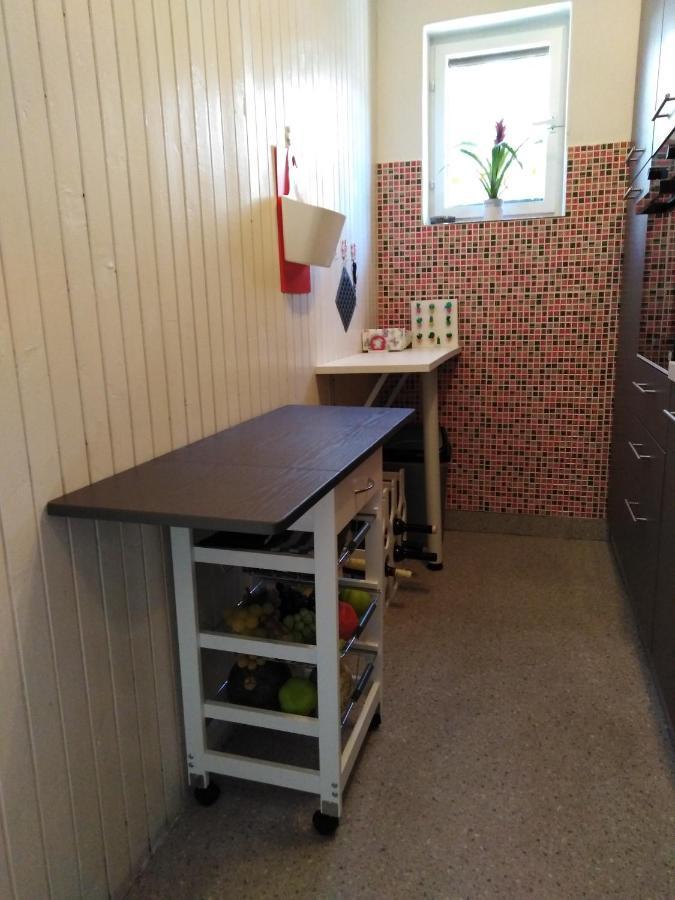 Apartman Mimi Klenovica Exterior foto