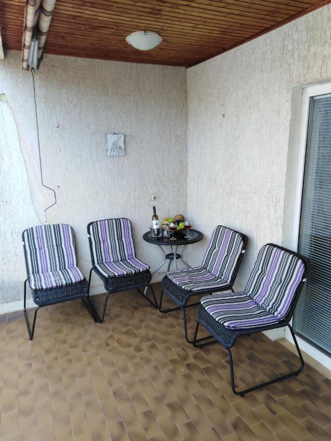 Apartman Mimi Klenovica Exterior foto